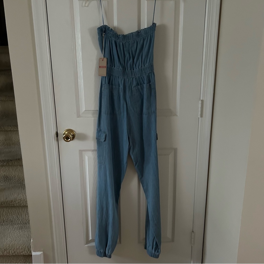 NWT Denim Jumpsuit - Picture 4 of 6